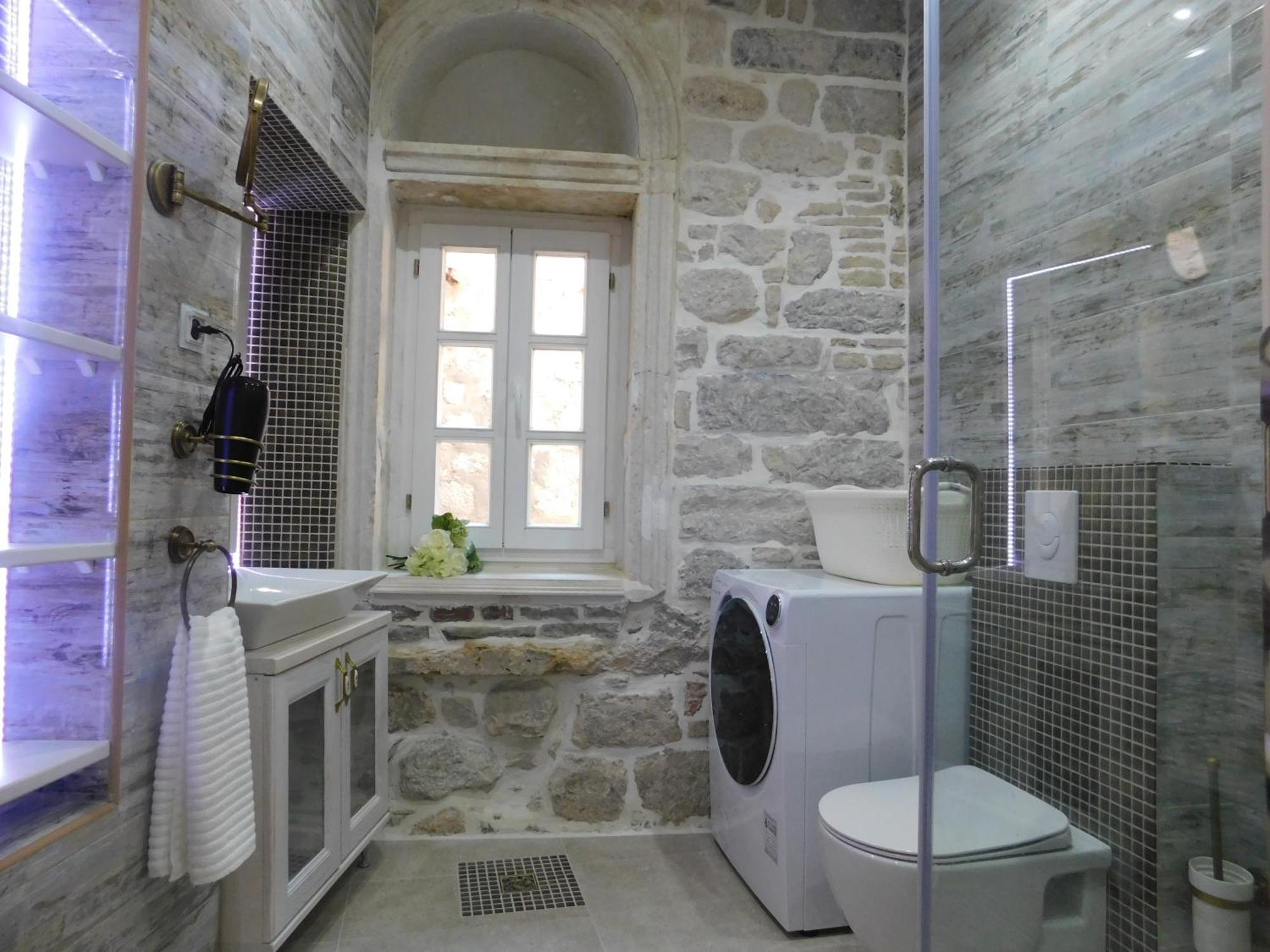 P.S. Cattaro Apartments Buitenkant foto