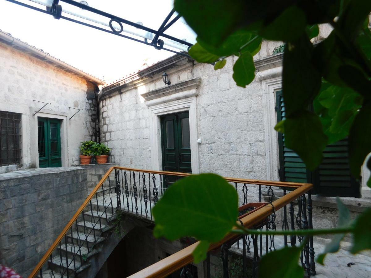 P.S. Cattaro Apartments Buitenkant foto