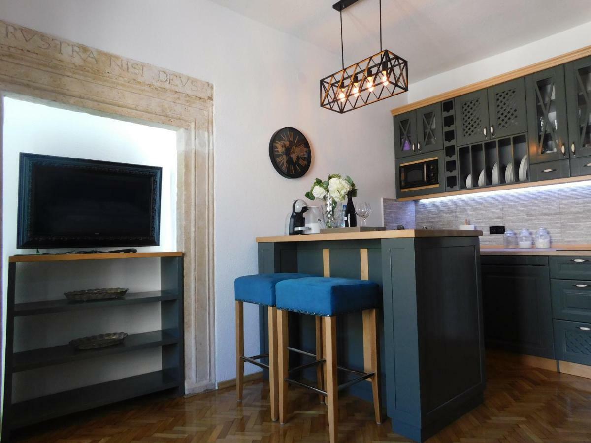 P.S. Cattaro Apartments Buitenkant foto