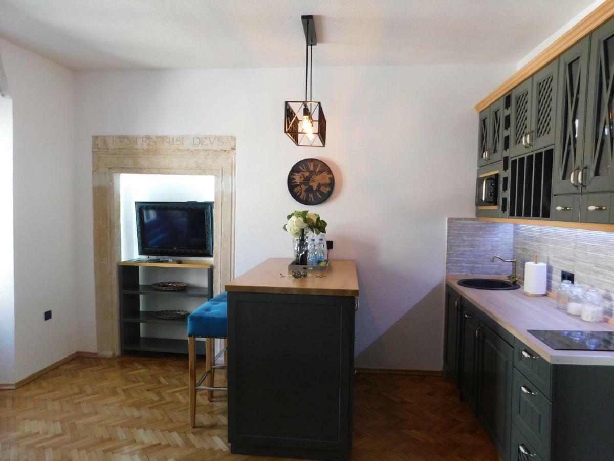 P.S. Cattaro Apartments Buitenkant foto
