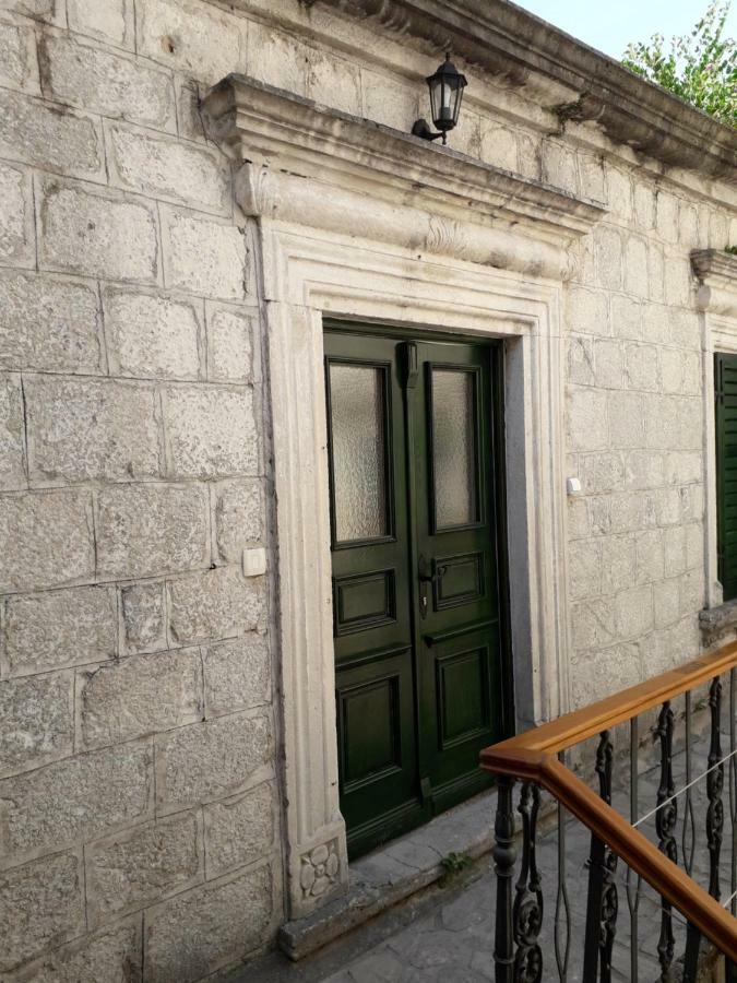 P.S. Cattaro Apartments Buitenkant foto