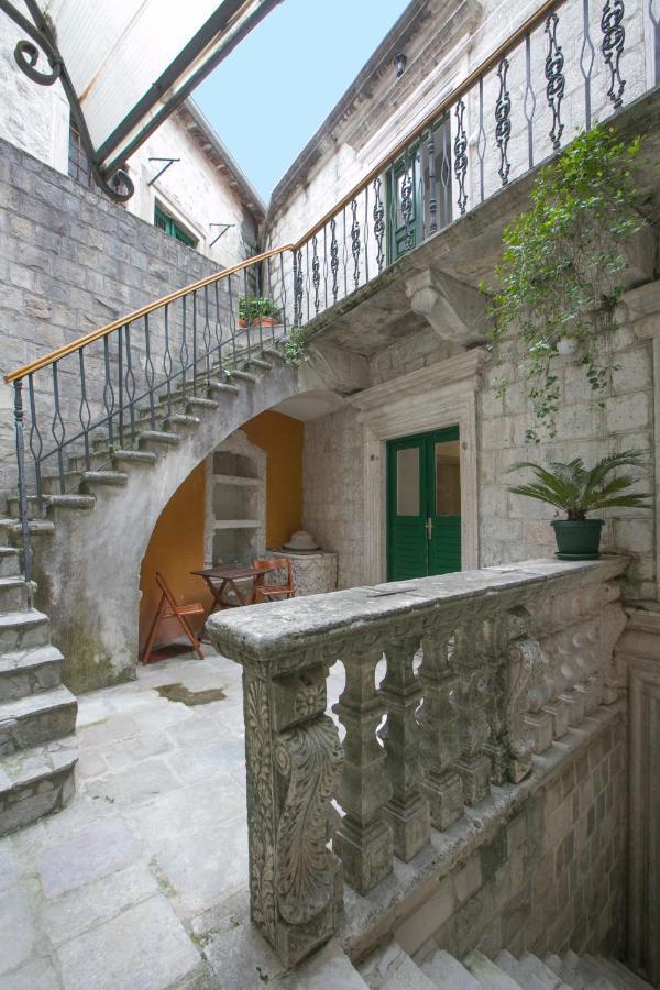 P.S. Cattaro Apartments Buitenkant foto